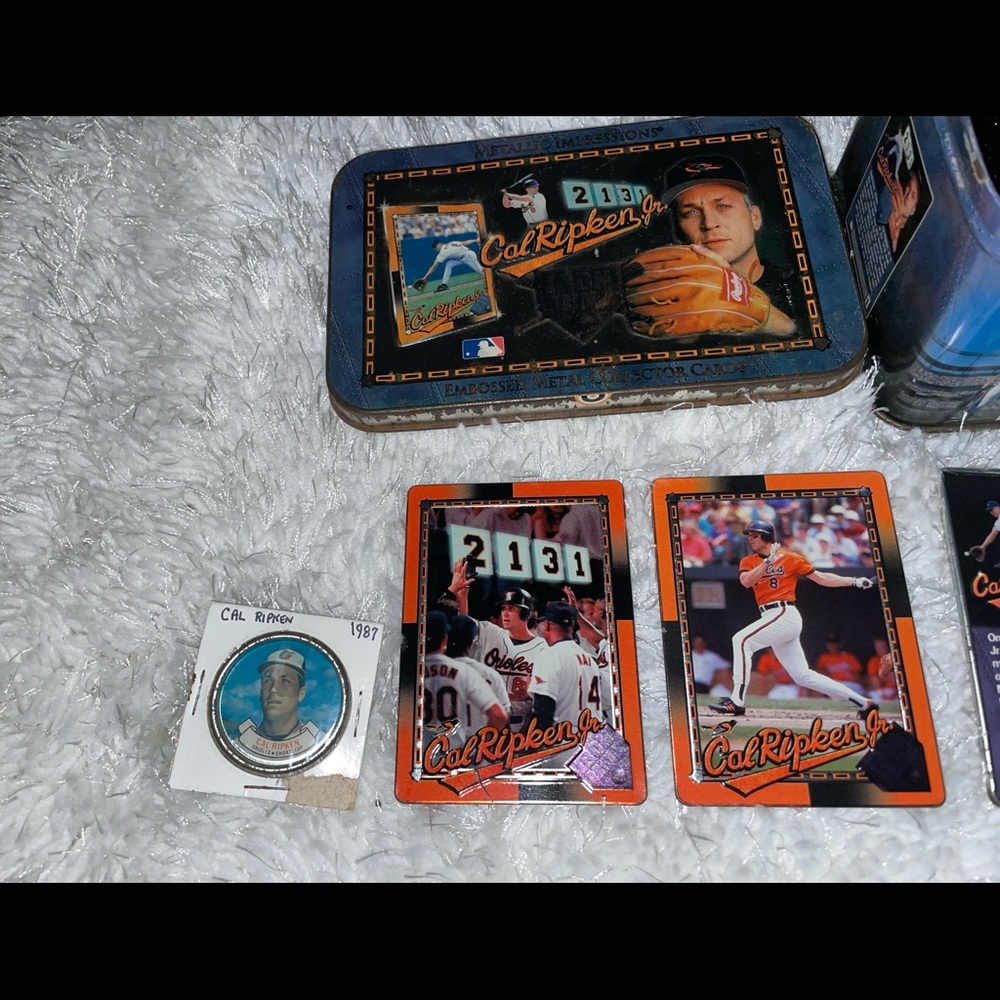 Vintage Metallic Embossed Cal Ripken Baseball Cards - Picture 6 of 16